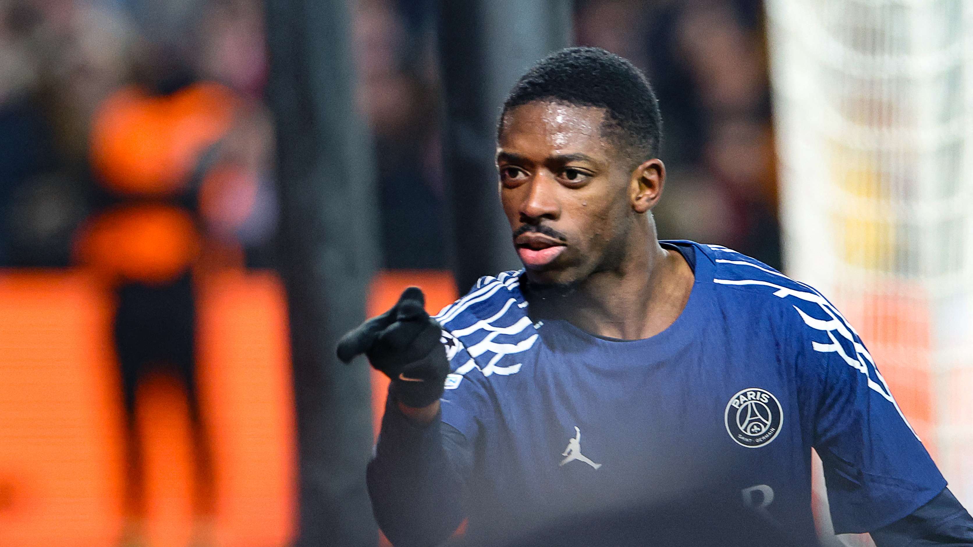 尤其是在足 尤其是在足