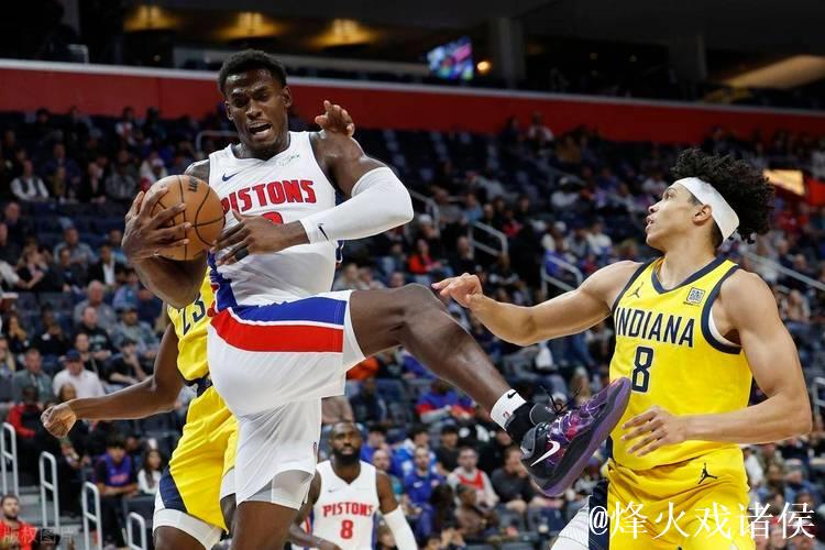 常规赛-骑士大胜猛龙30分 步行者逆转力克活塞