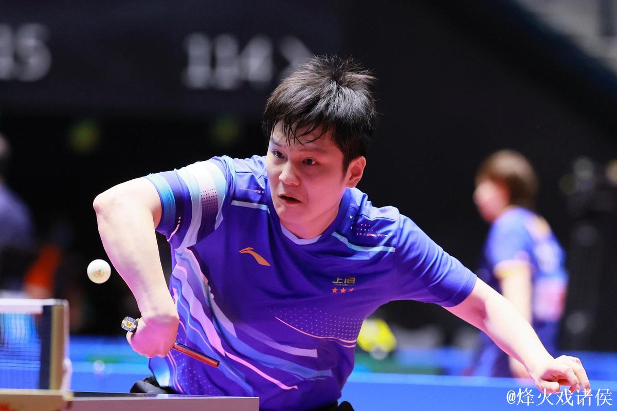 樊振东4-0横扫孙正 晋级十五运会男单四强